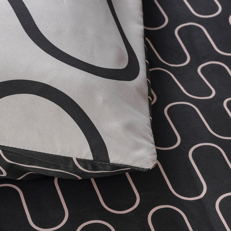 Grey & Black Duvet Cover Waves Printed