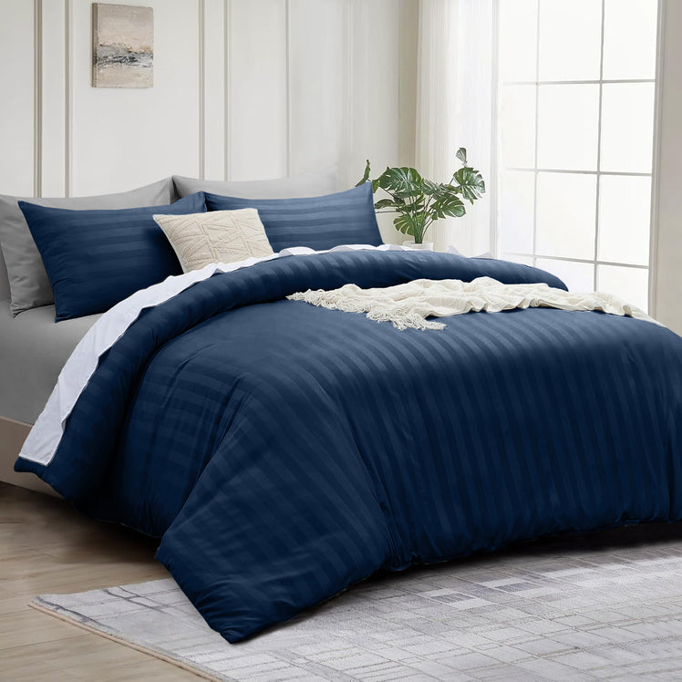 4 Piece Stripe Bedding Set - Duvet Cover, Fitted Sheet & Pillowcases