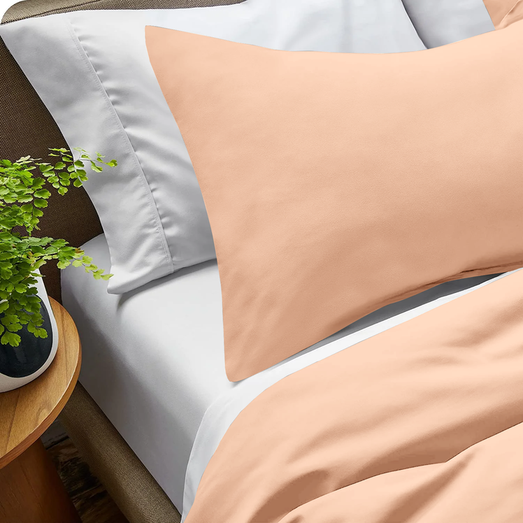 Light peach throw pillows hot sale