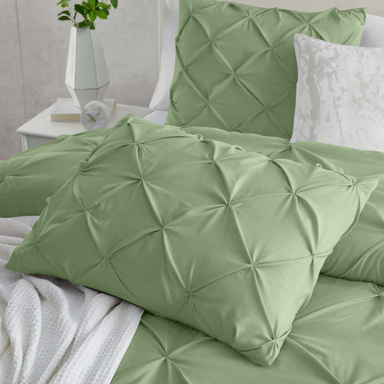Pintuck Duvet Cover & Pillowcase Set