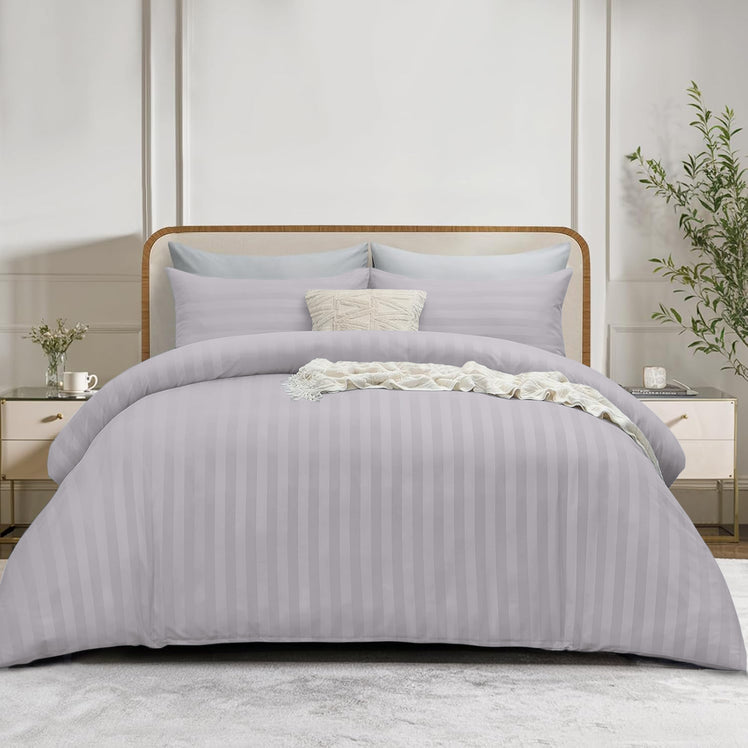 4 Piece Stripe Bedding Set - Duvet Cover, Fitted Sheet & Pillowcases