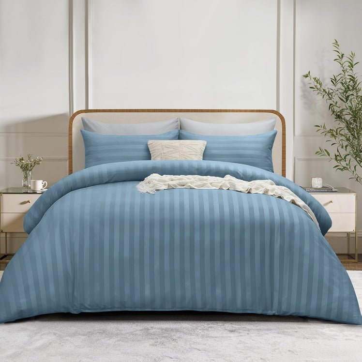4 Piece Stripe Bedding Set - Duvet Cover, Fitted Sheet & Pillowcases