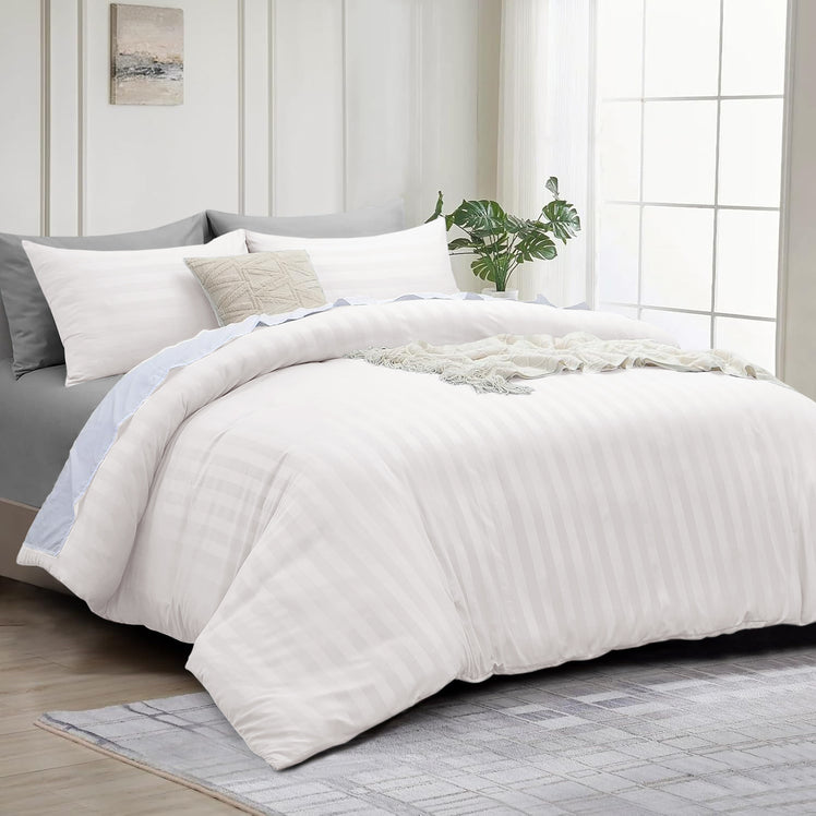 4 Piece Stripe Bedding Set - Duvet Cover, Fitted Sheet & Pillowcases